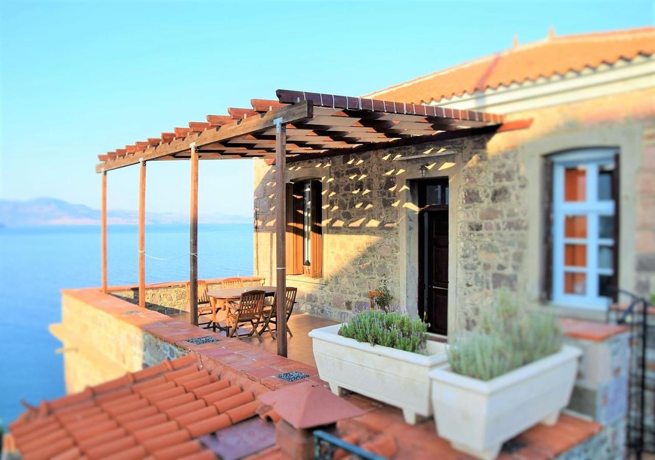 Villa Annie Mithymna Exterior photo